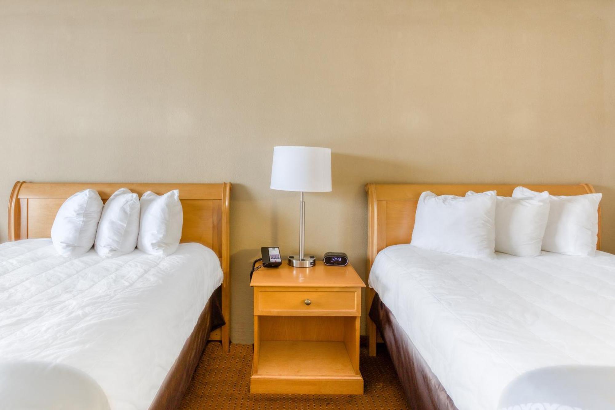Oyo Townhouse Owensboro West Hotell Exteriör bild