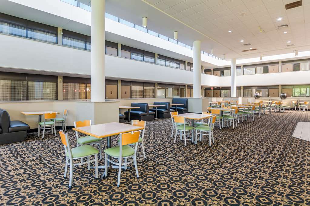 Oyo Townhouse Owensboro West Hotell Restaurang bild